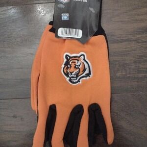 NFL Cincinati Bengals Utility gloves new